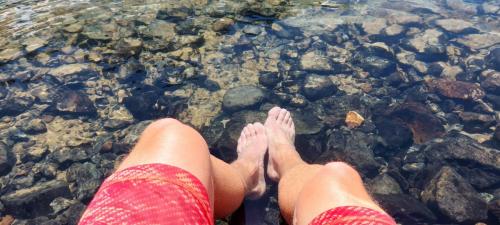 Bathing feet in Laguna