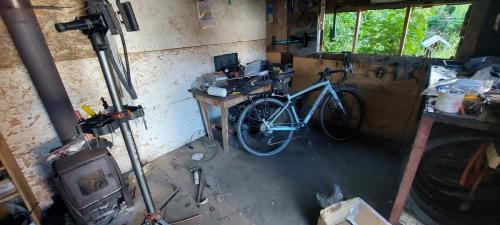Bicycle mechanic place in Cochrane