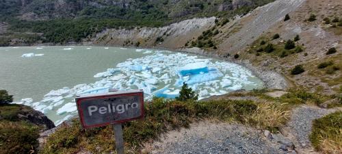 Ice junks drifted to shore