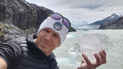 Pure frozen water