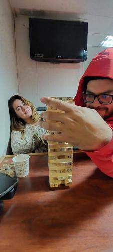 Playing Coordination games on Ferry