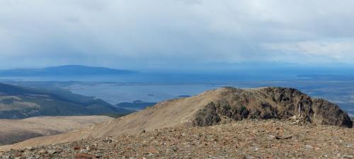Lago Windhond, Pacific Ocean and Cape Horn in the back